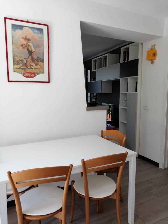 Casa Vittoria Apartamento Dervio Exterior foto